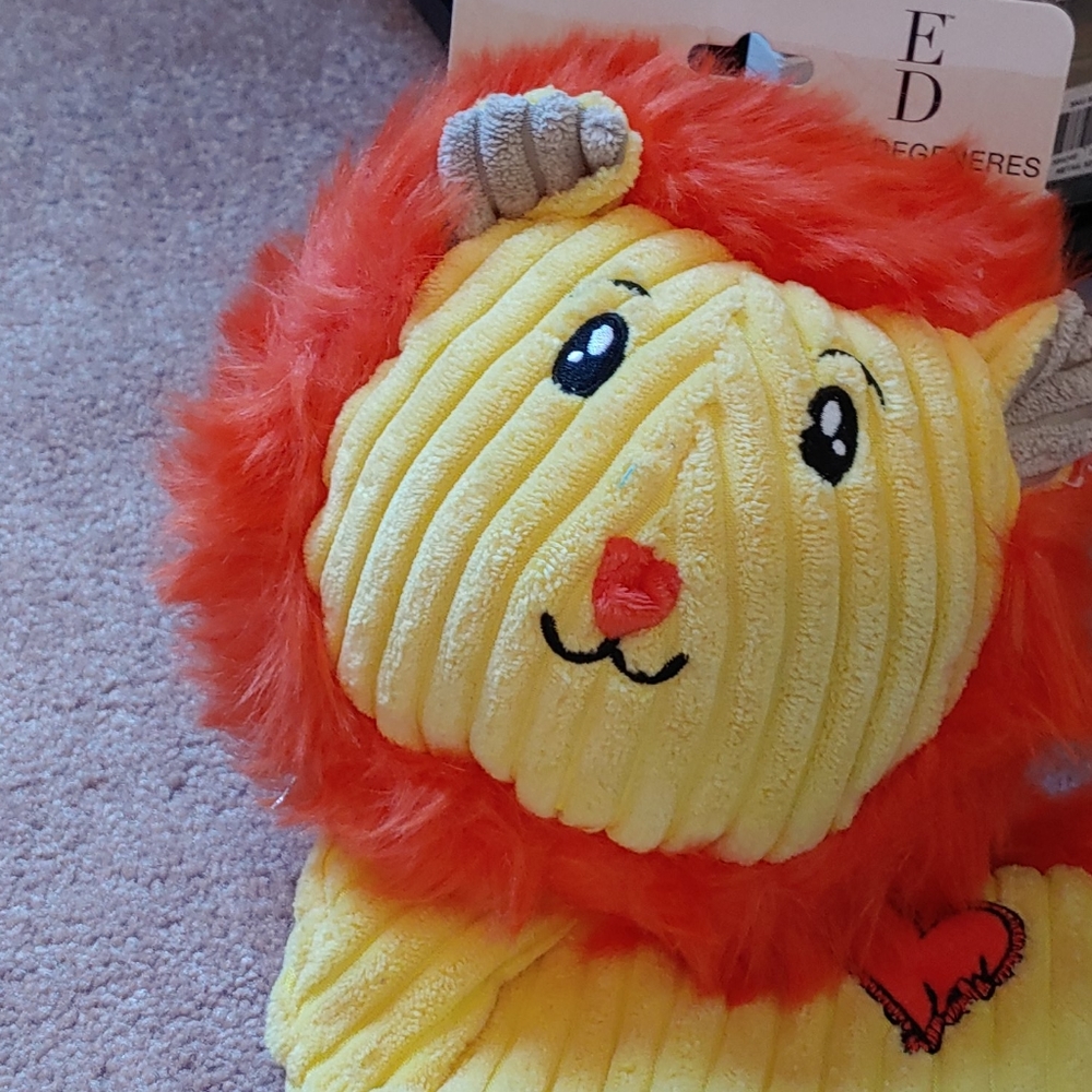 Yellow Orange. Lion.  Ellen Degeneres SALE NEW  PLEASE  NEW  WITH TAGS  NEW